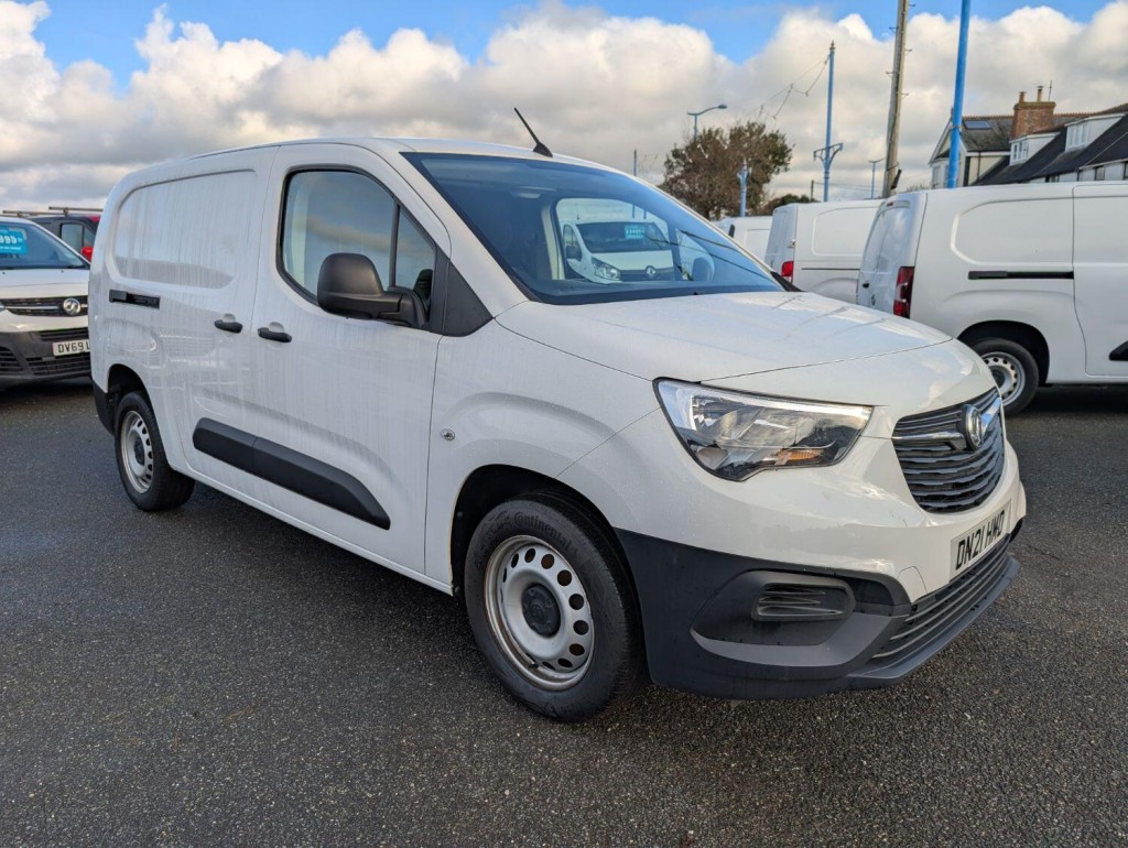VAUXHALL COMBO