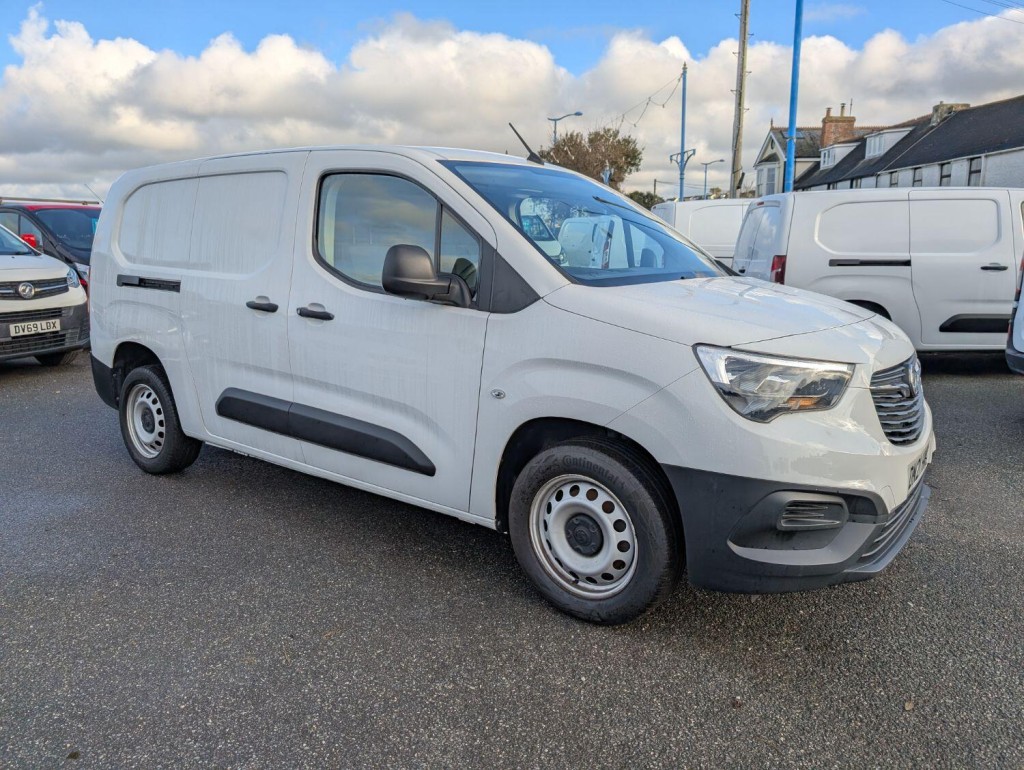 VAUXHALL COMBO
