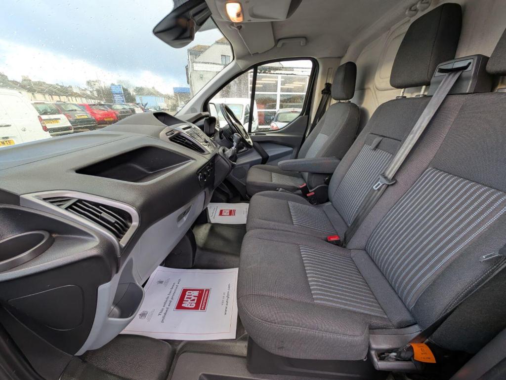 FORD TRANSIT CUSTOM