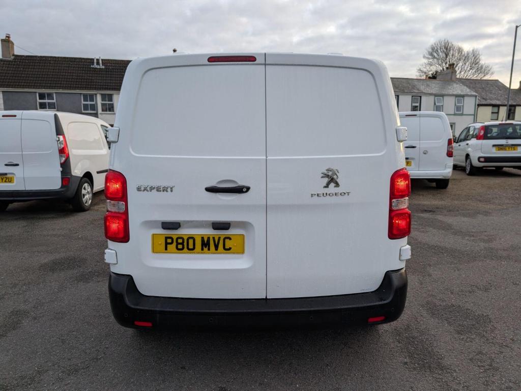 PEUGEOT EXPERT