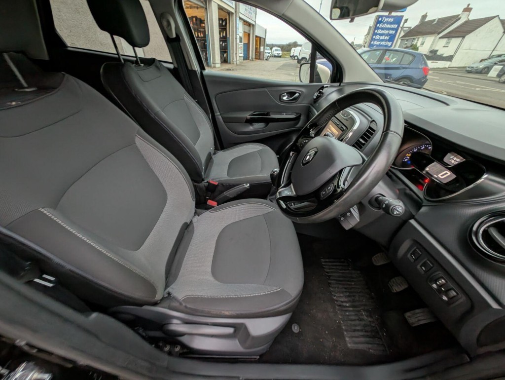 RENAULT CAPTUR