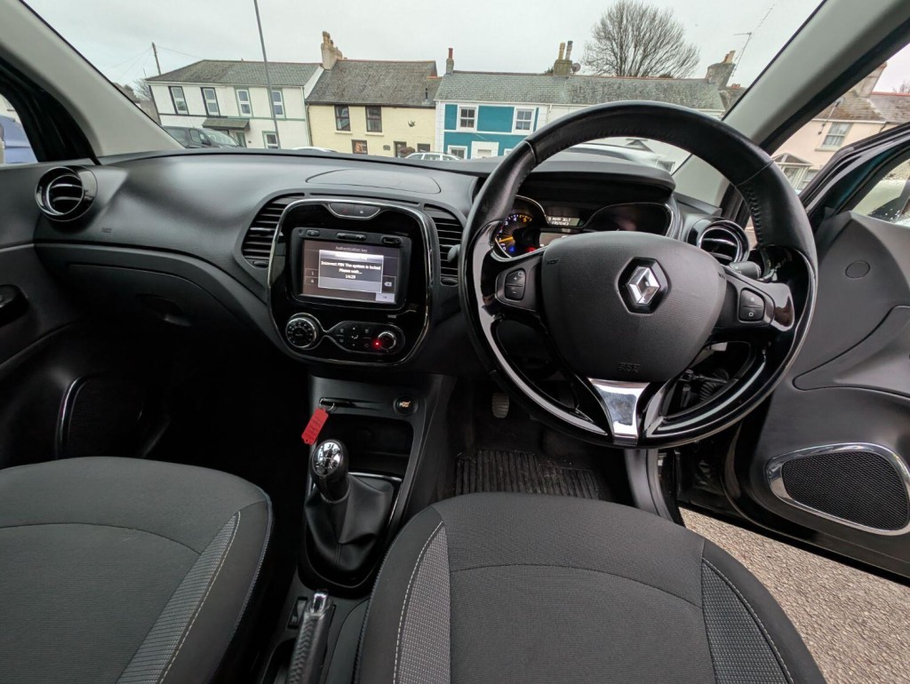 RENAULT CAPTUR