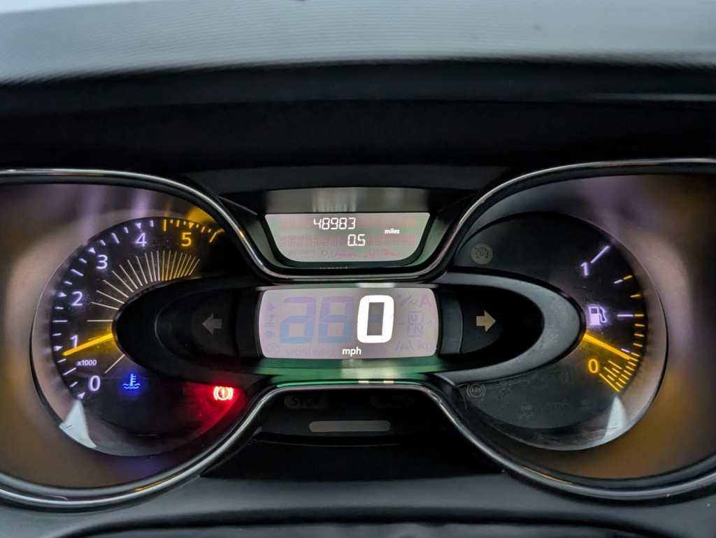RENAULT CAPTUR