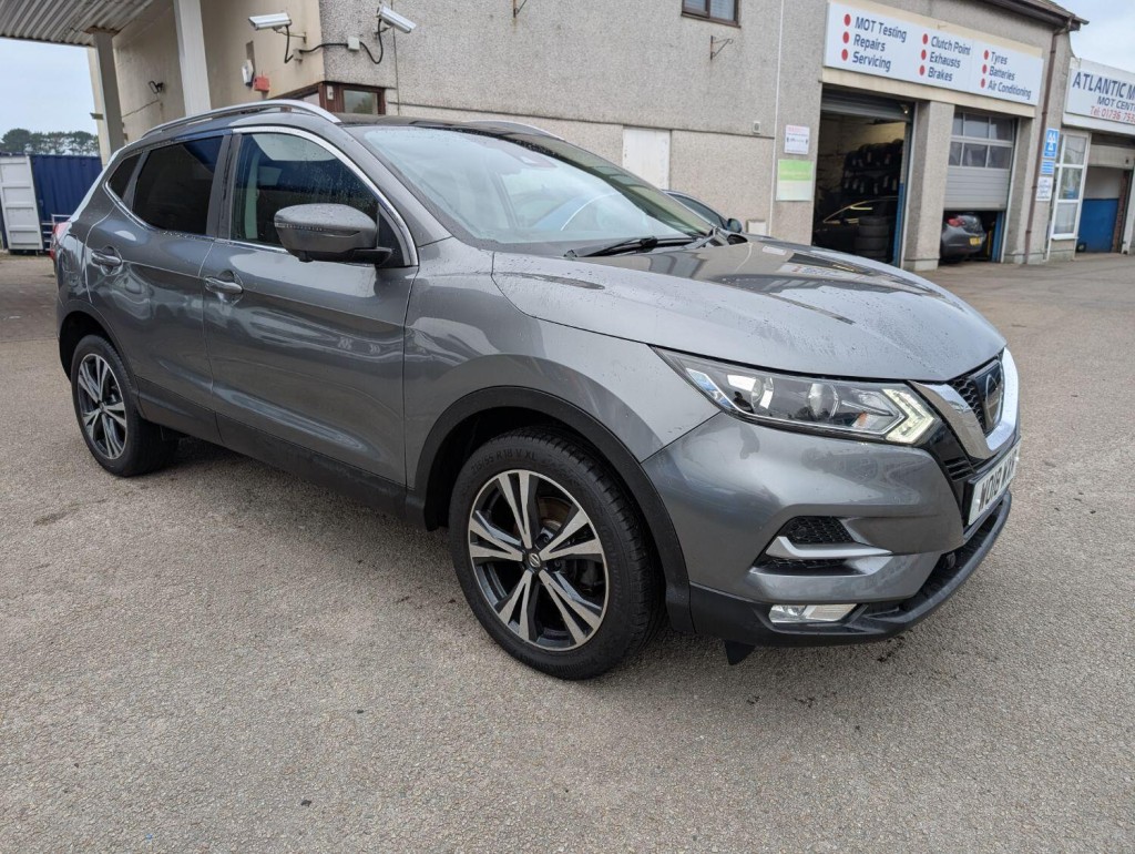 View NISSAN QASHQAI 1.2 DIG-T N-Connecta