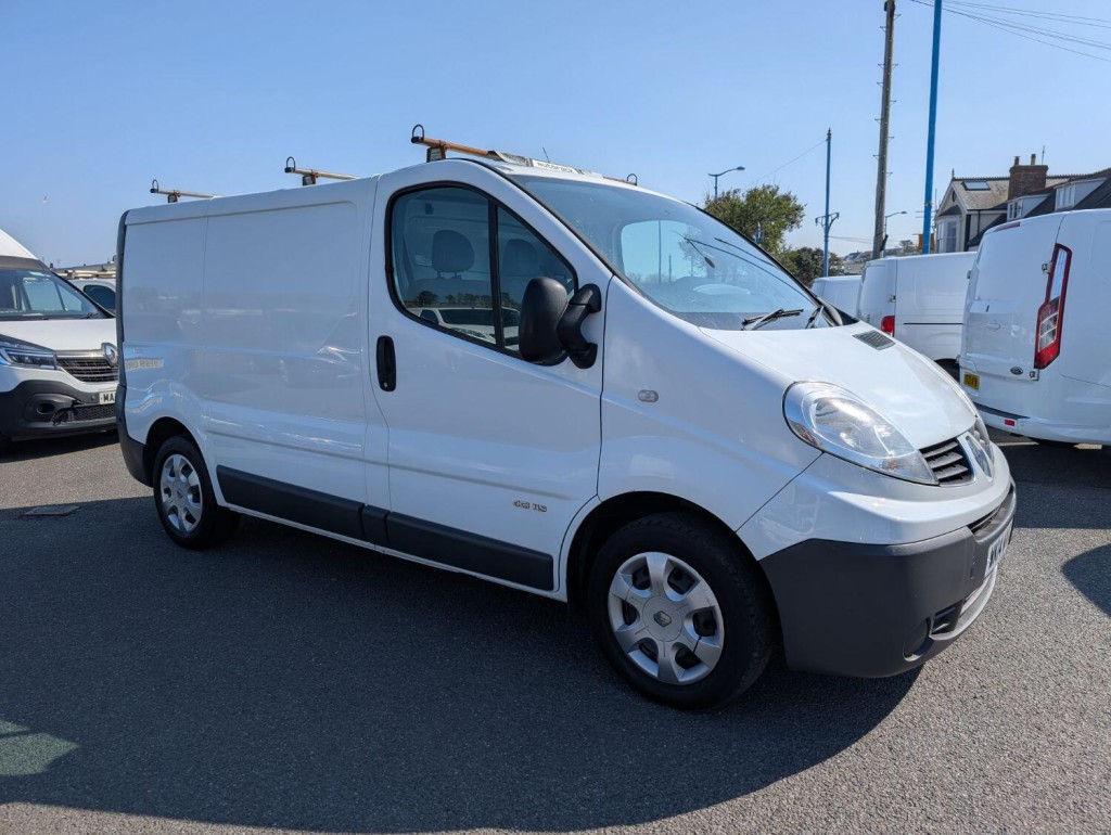 RENAULT TRAFIC