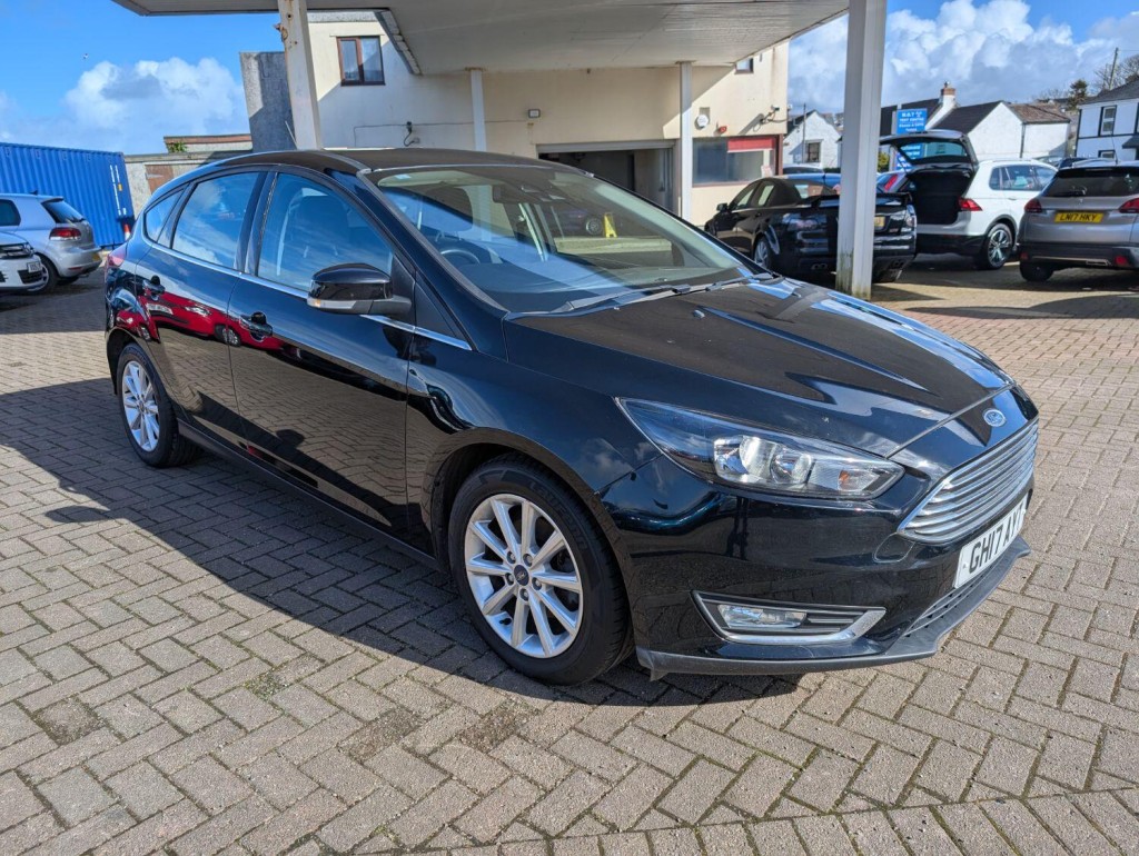 FORD FOCUS