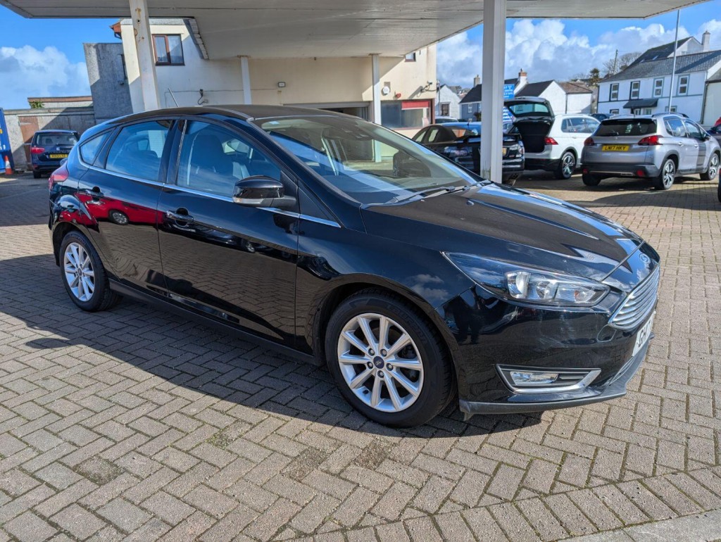 FORD FOCUS