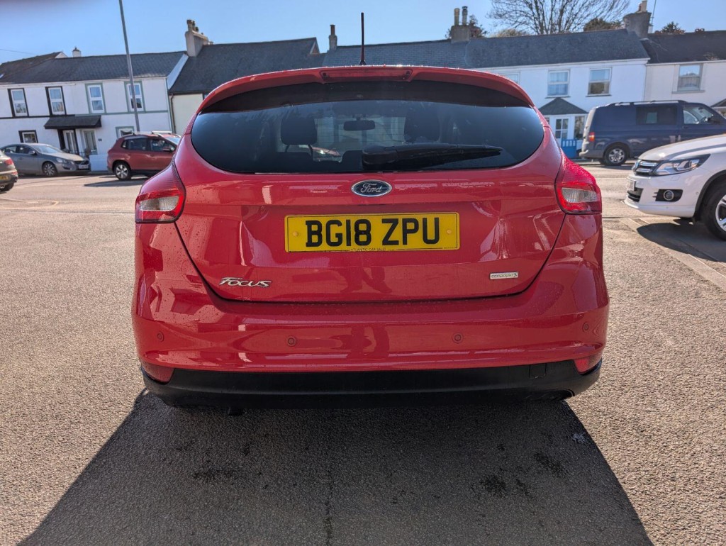 FORD FOCUS