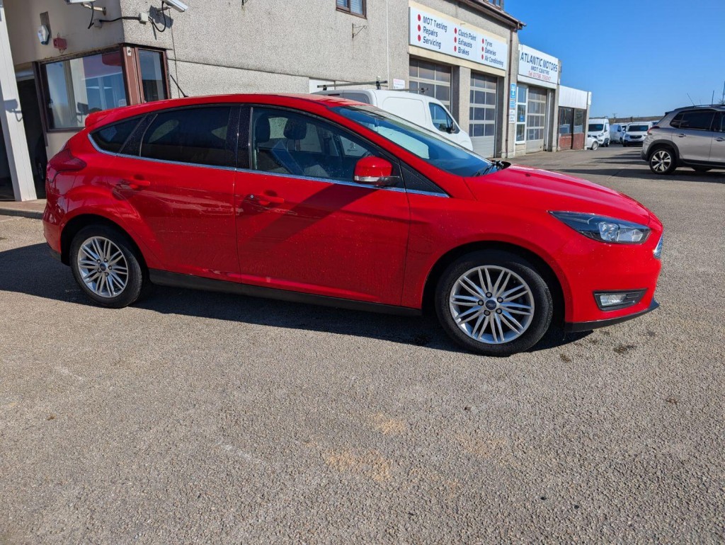 FORD FOCUS