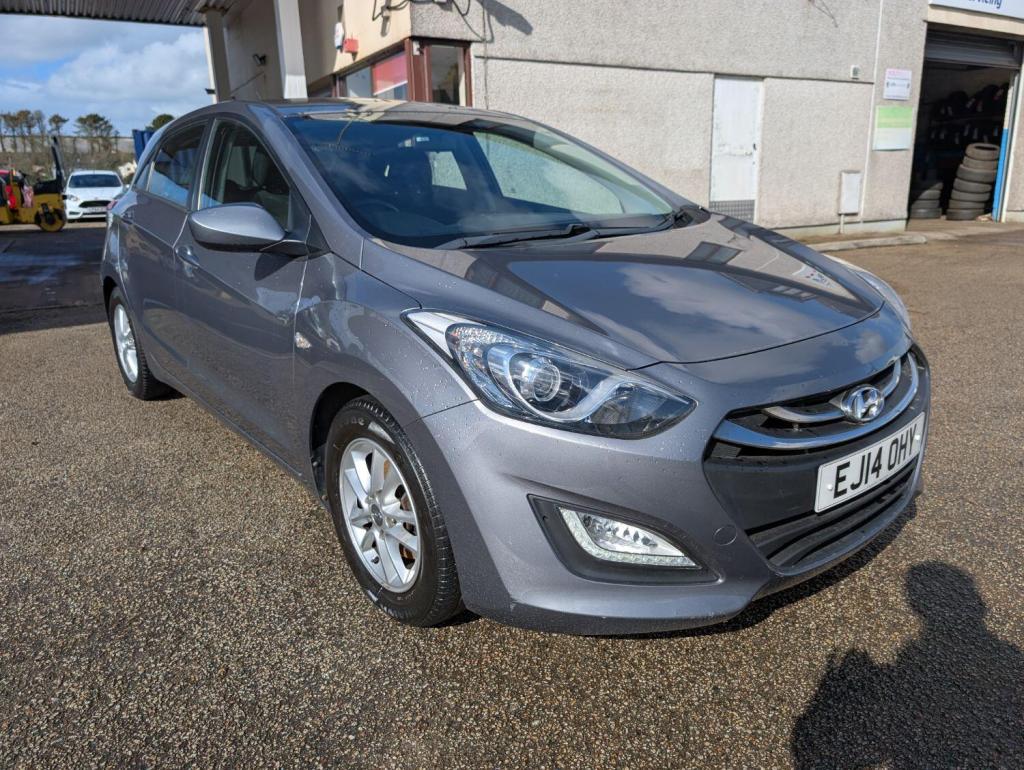 HYUNDAI I30