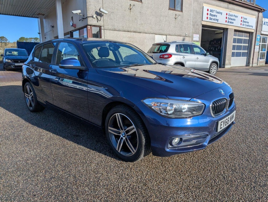 BMW 1 SERIES