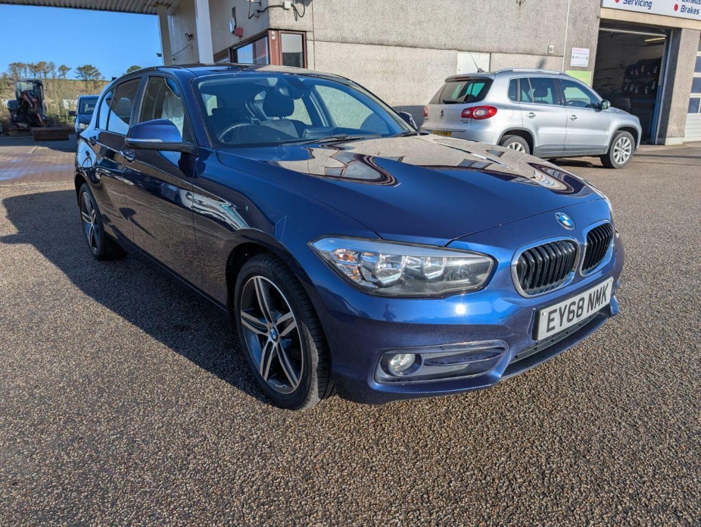 BMW 1 SERIES
