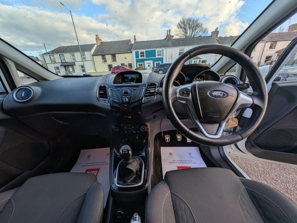 FORD FIESTA
