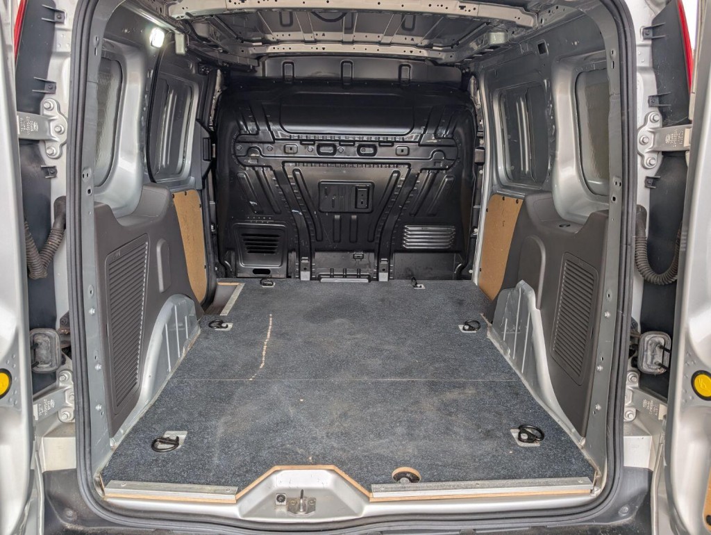FORD TRANSIT CONNECT