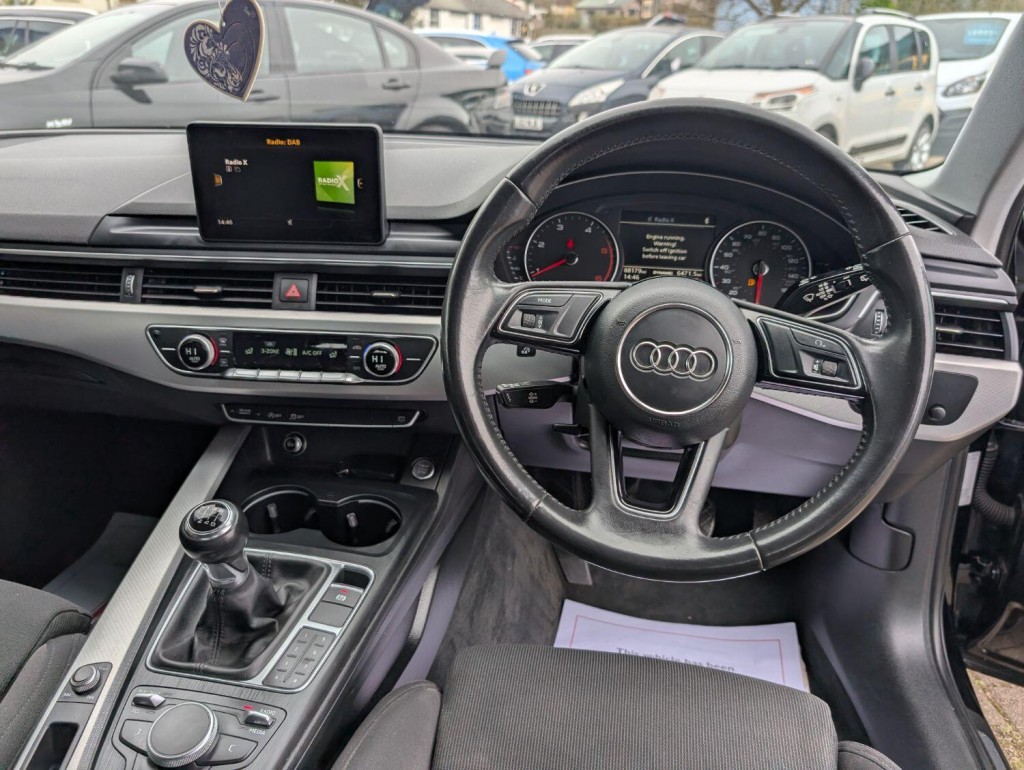 AUDI A4 AVANT