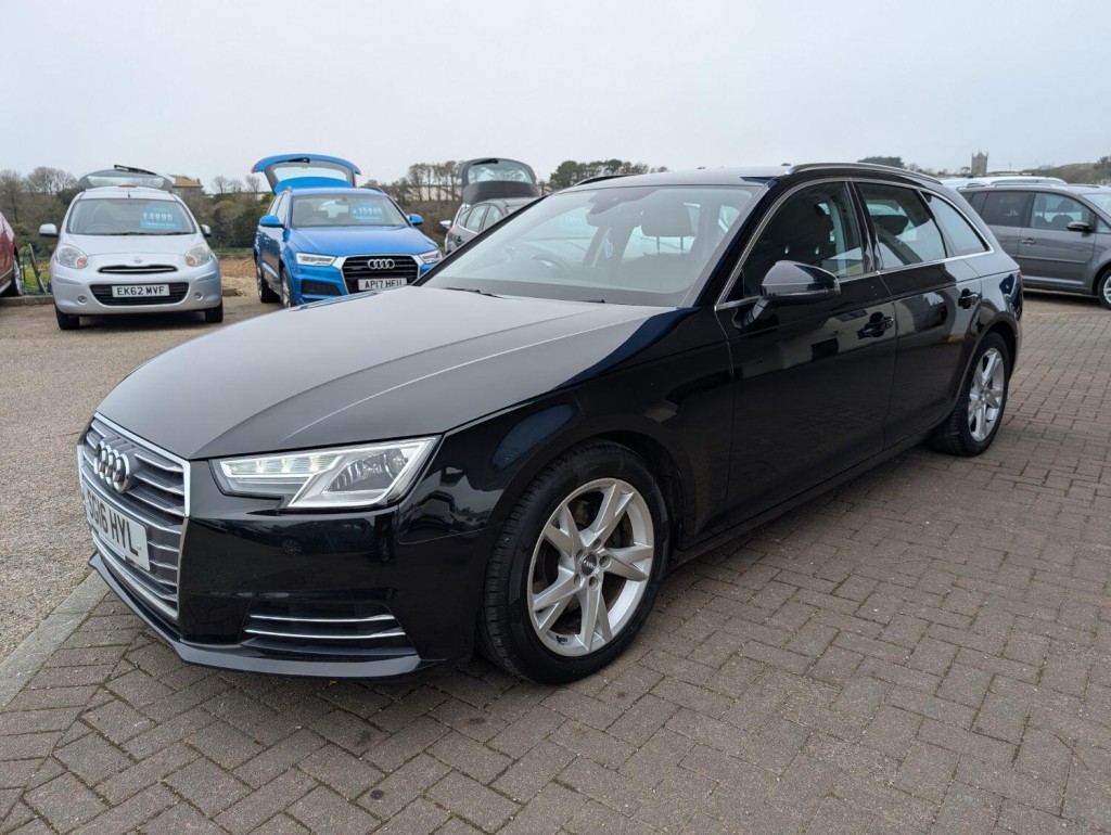 AUDI A4 AVANT