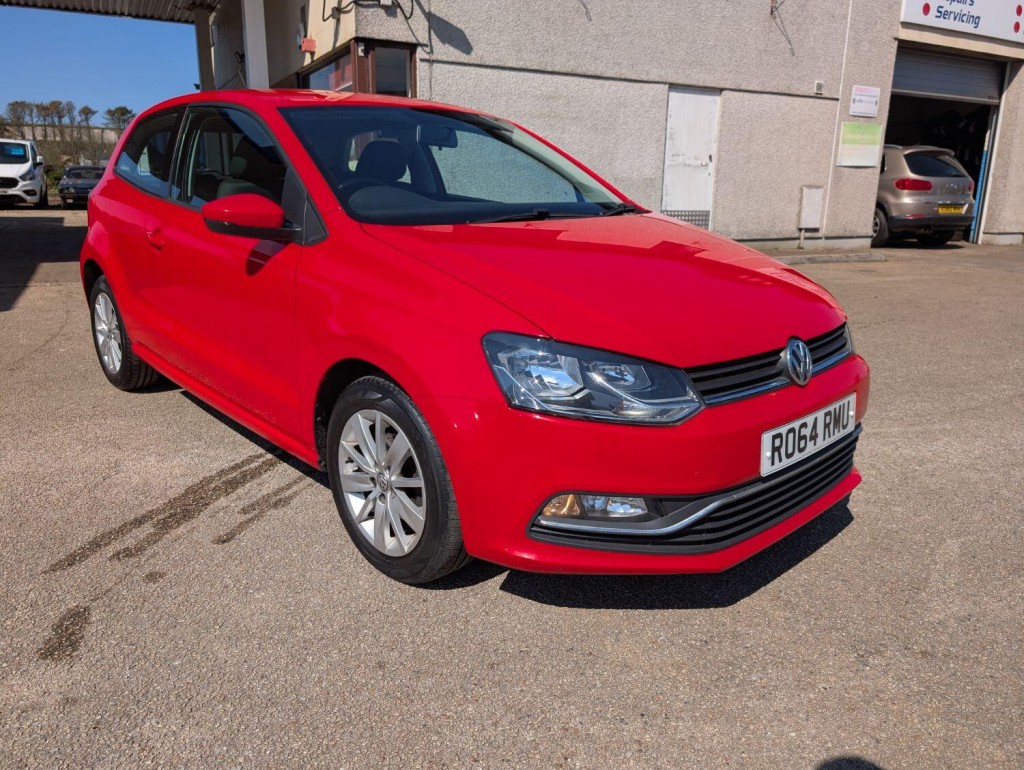 VOLKSWAGEN POLO