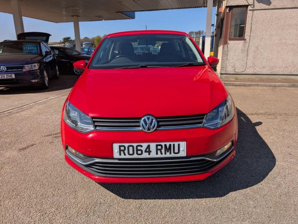 VOLKSWAGEN POLO