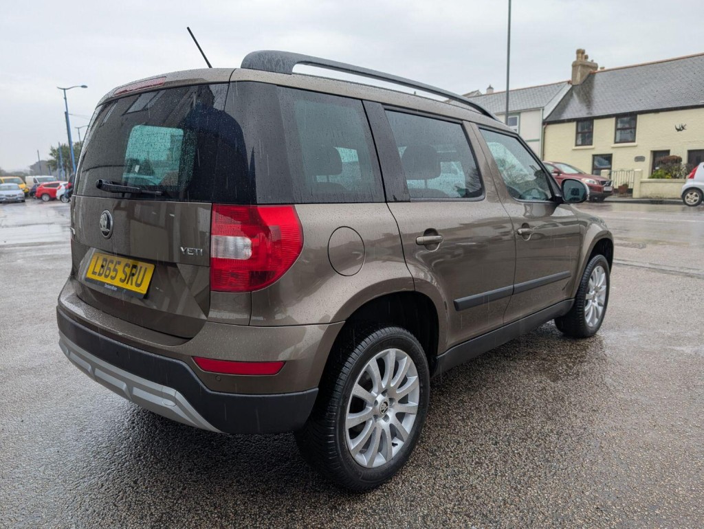 SKODA YETI