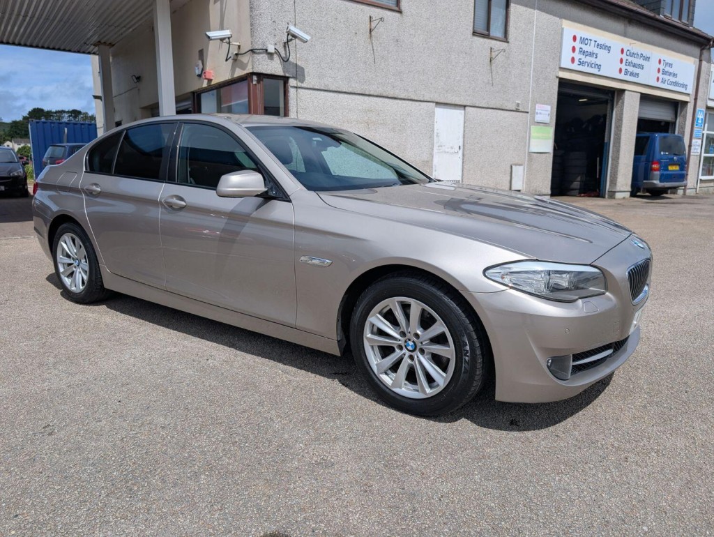 BMW 5 SERIES