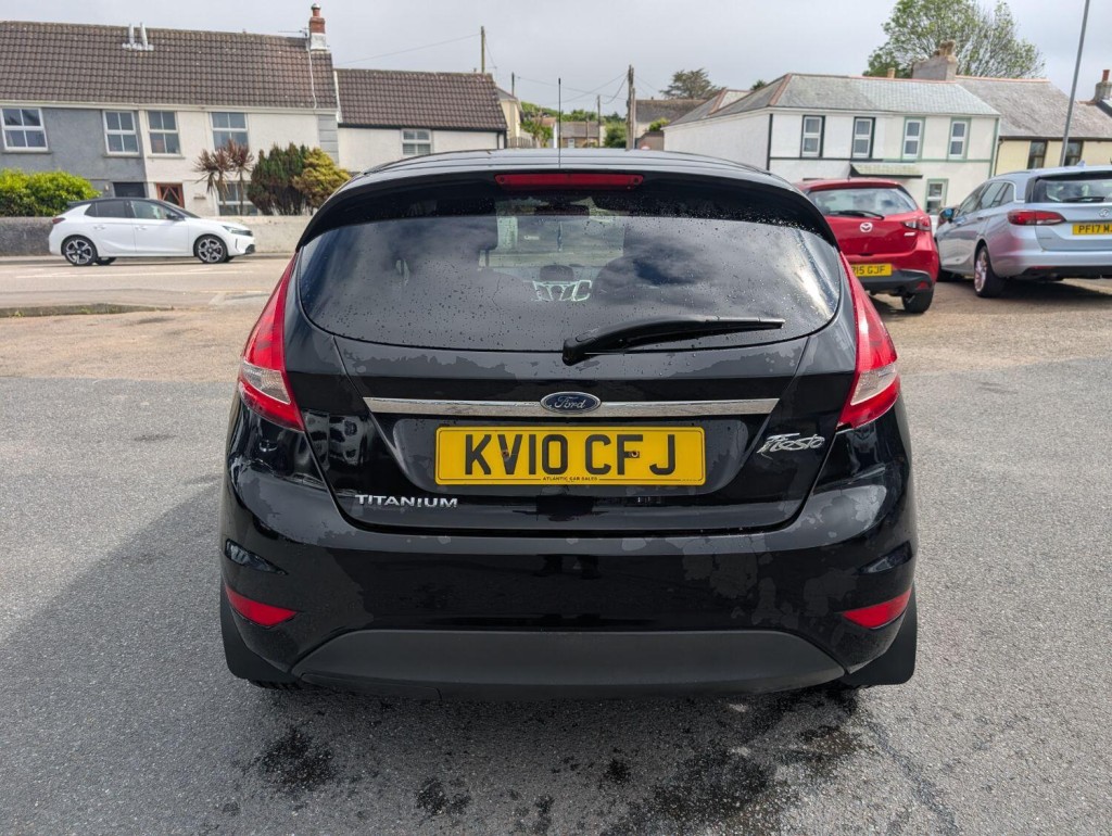 FORD FIESTA