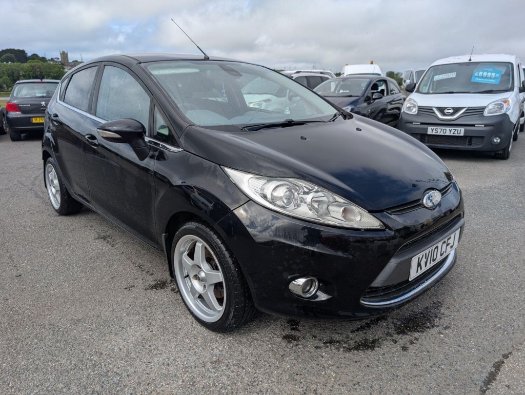FORD FIESTA