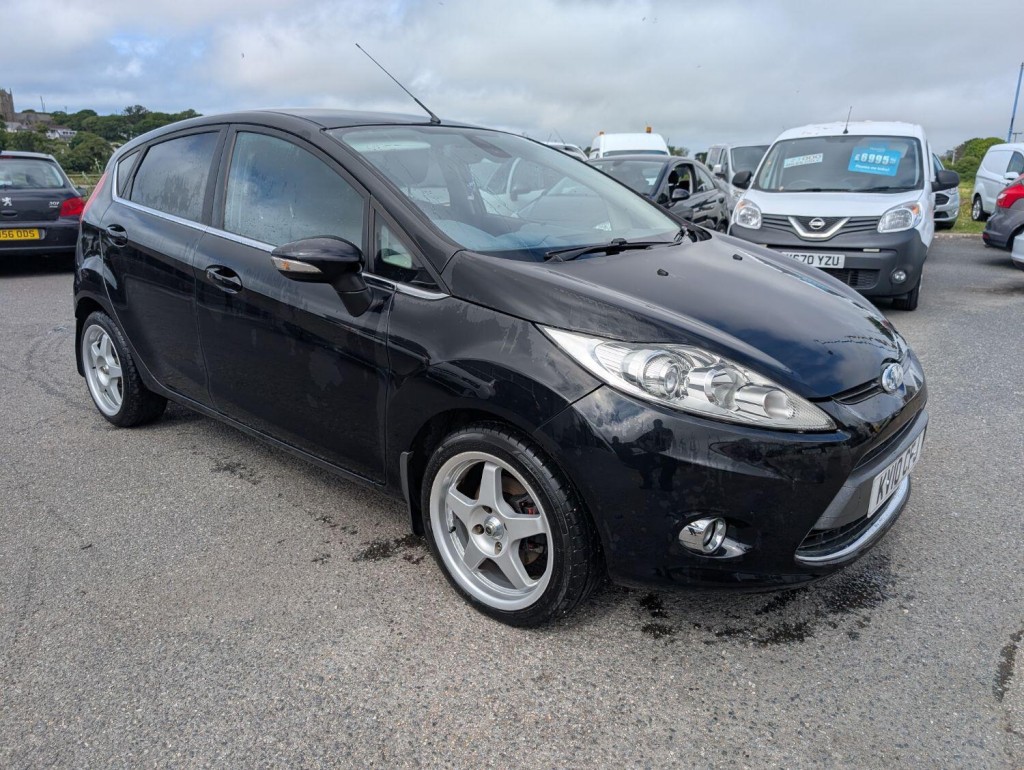 FORD FIESTA