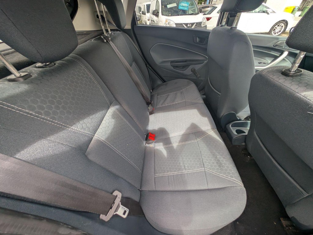 FORD FIESTA