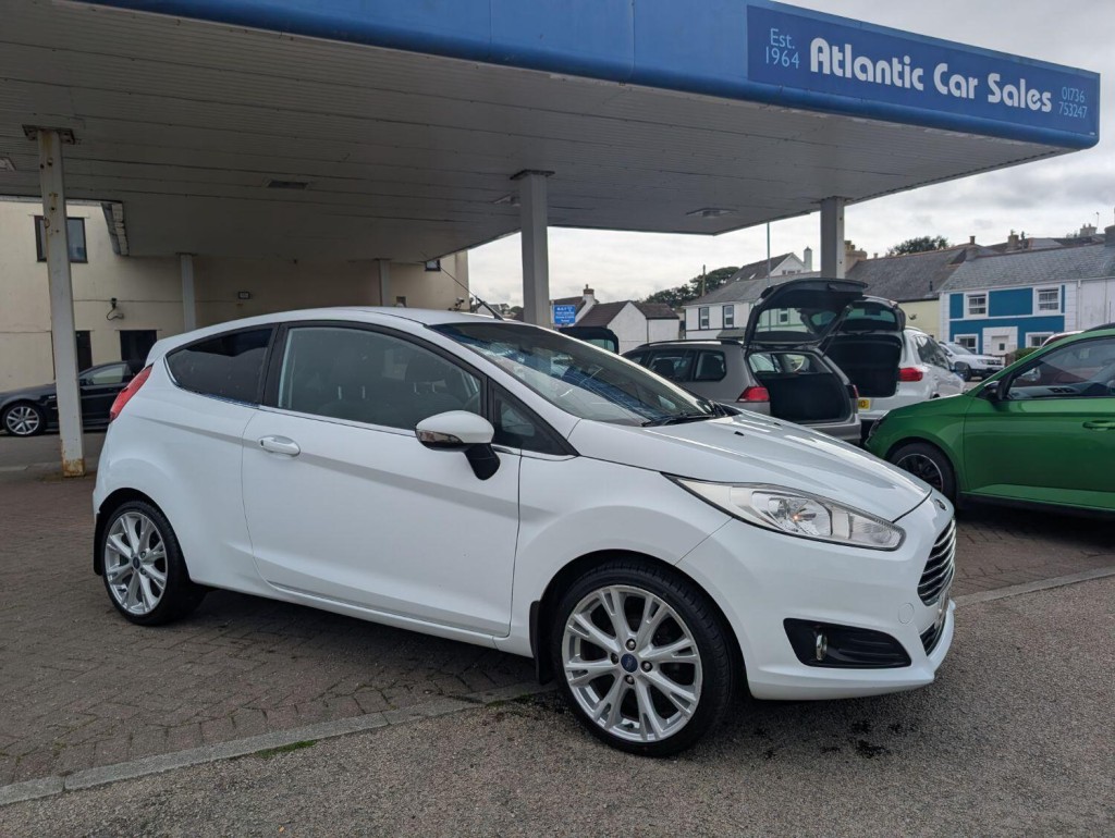 View FORD FIESTA 1.0 T EcoBoost Zetec