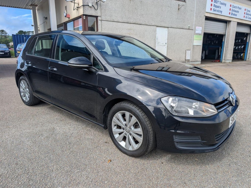 View VOLKSWAGEN GOLF 2.0 TDI BlueMotion Tech SE