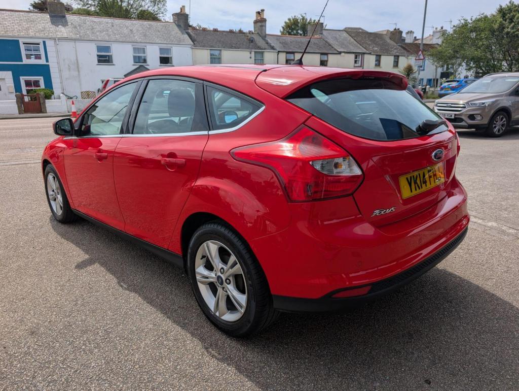 FORD FOCUS