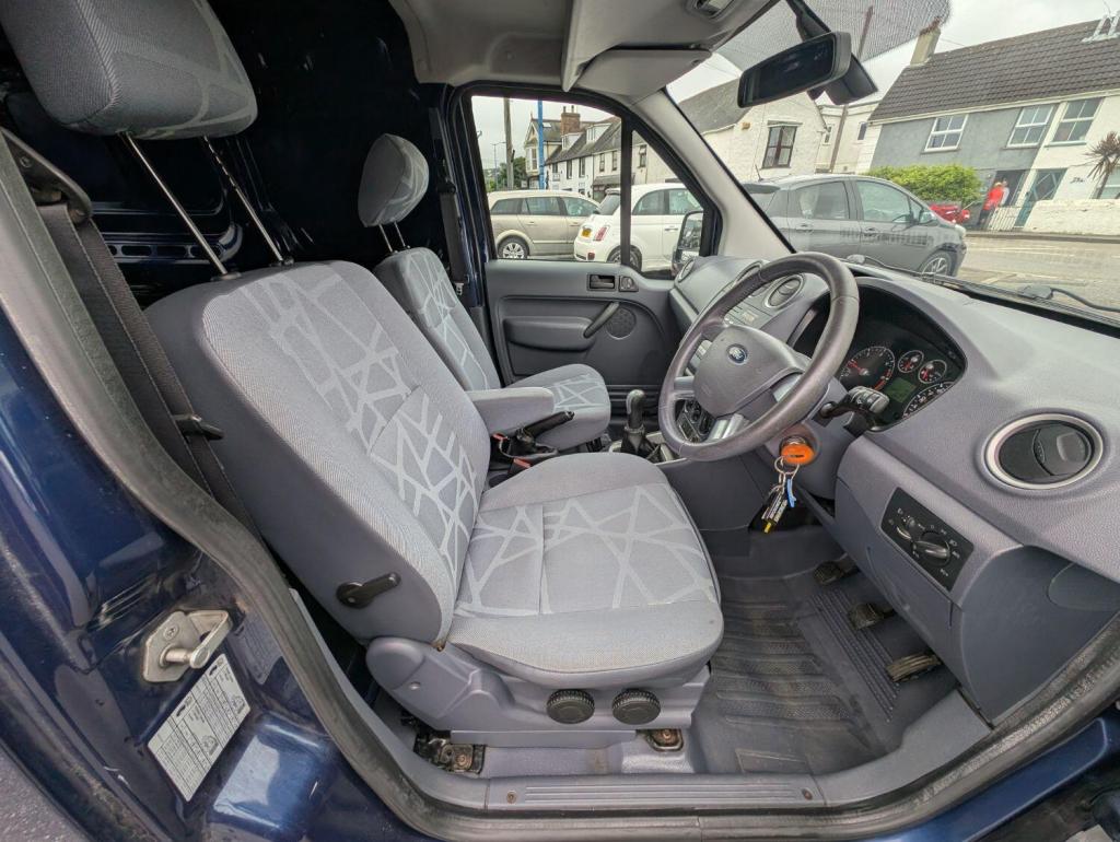 FORD TRANSIT CONNECT