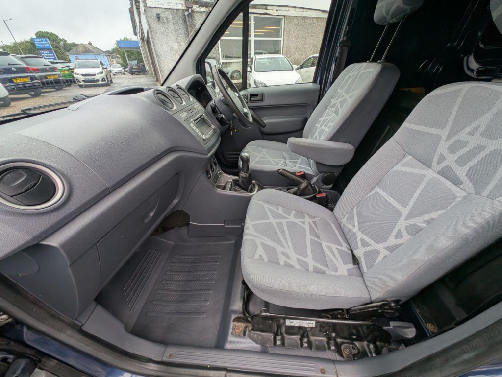 FORD TRANSIT CONNECT