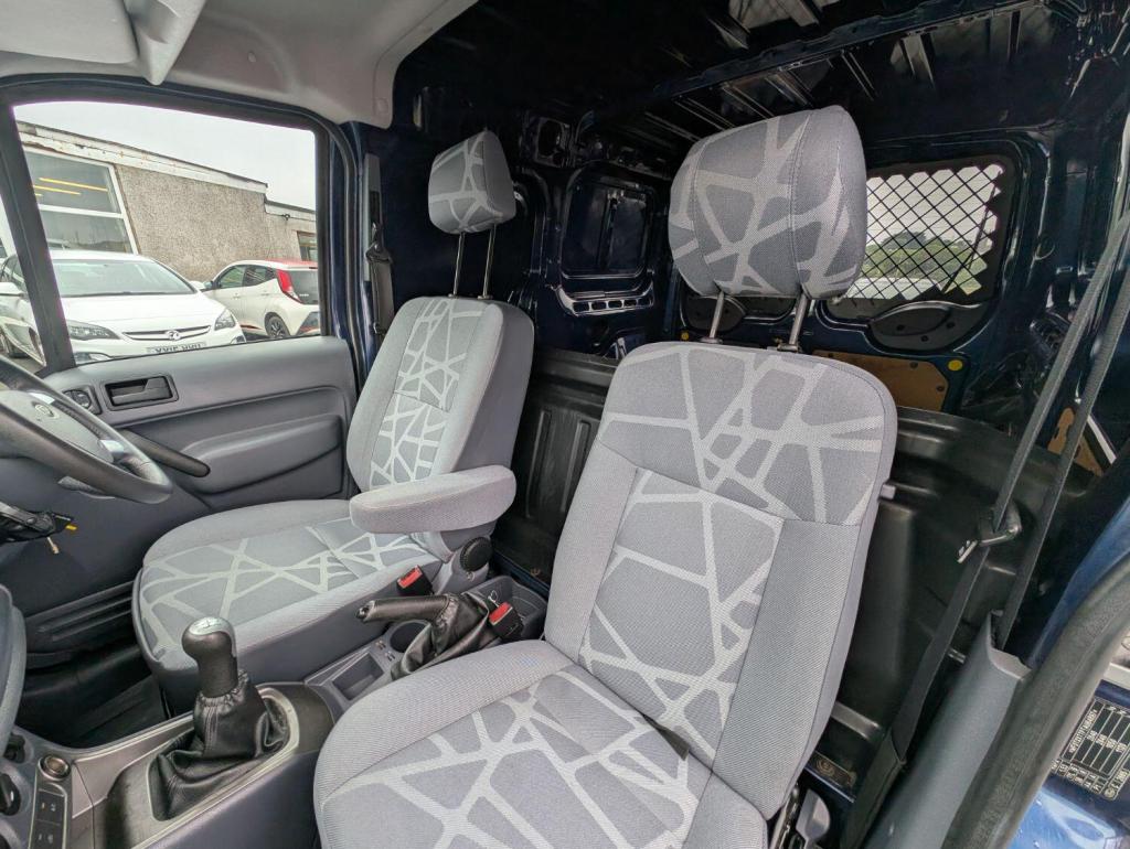 FORD TRANSIT CONNECT
