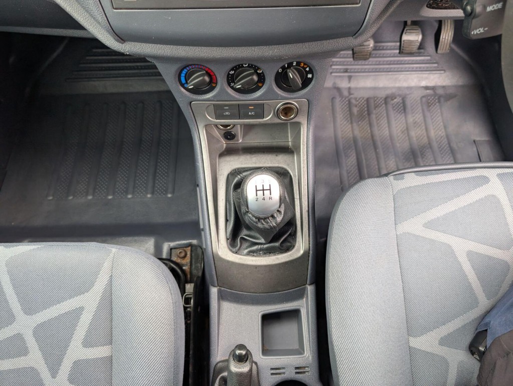 FORD TRANSIT CONNECT