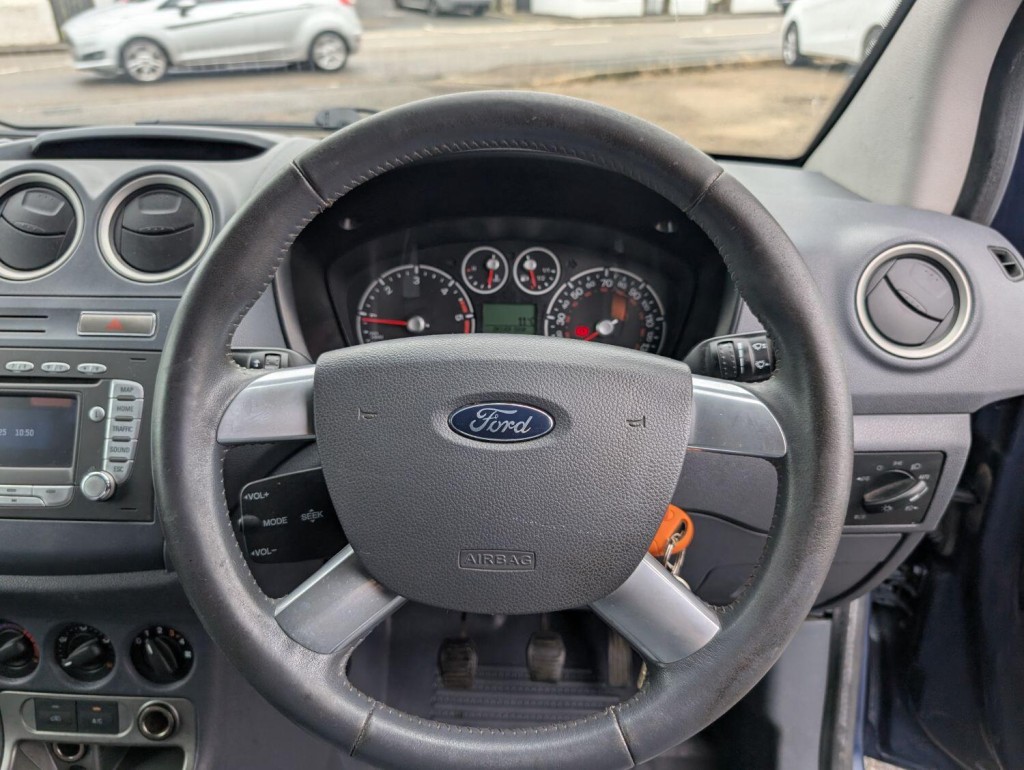 FORD TRANSIT CONNECT