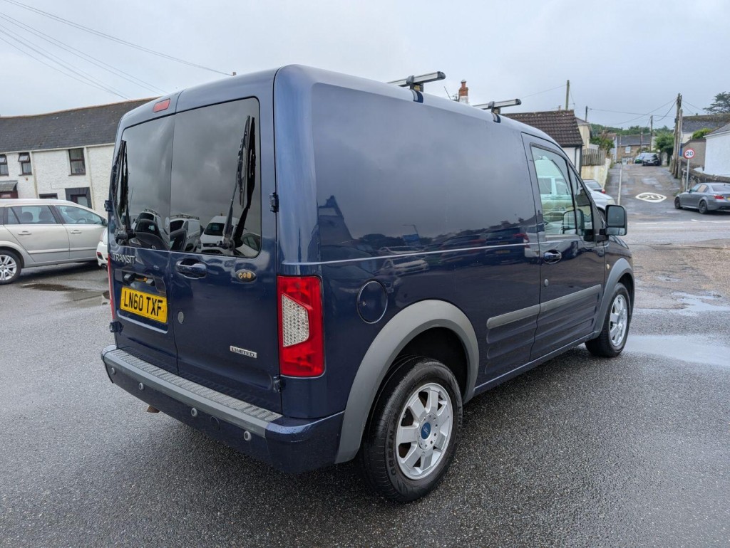 FORD TRANSIT CONNECT