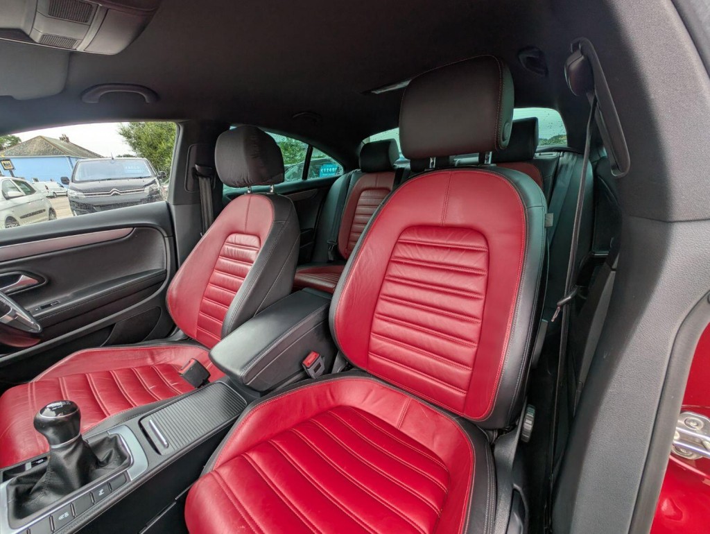 VOLKSWAGEN CC