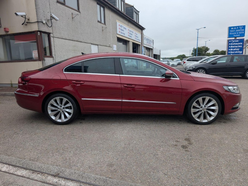 View VOLKSWAGEN CC 2.0 TDI BlueMotion Tech GT