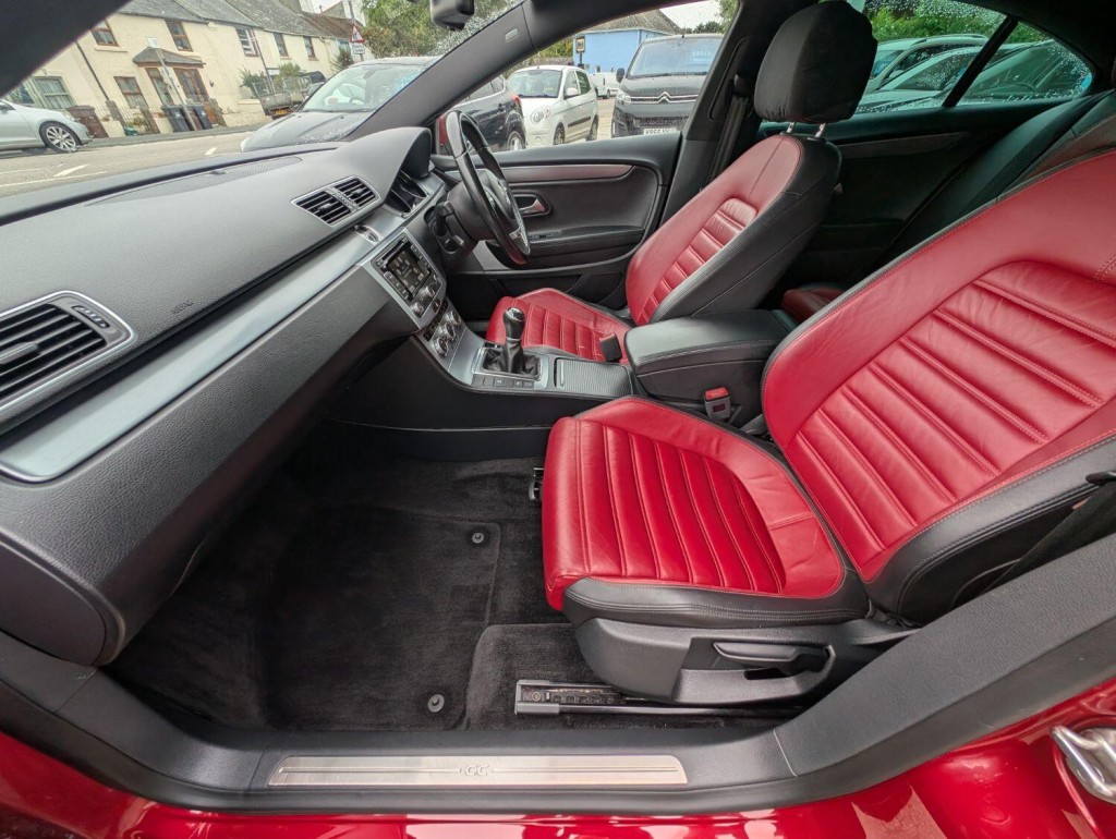VOLKSWAGEN CC