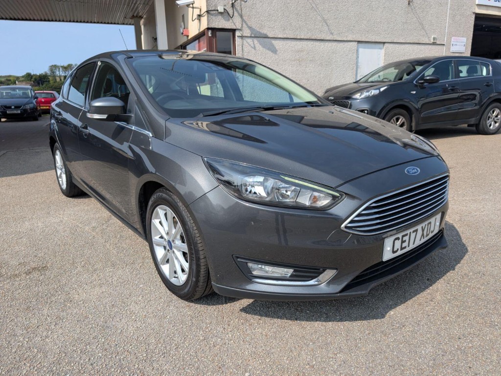 FORD FOCUS
