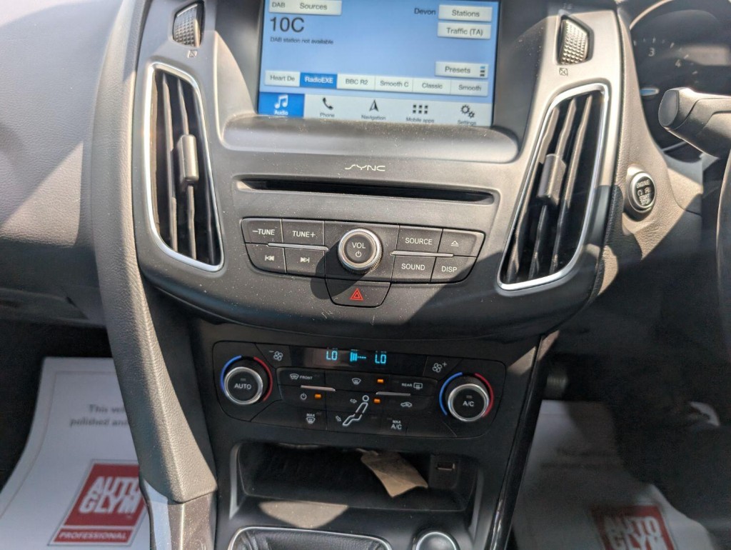 FORD FOCUS