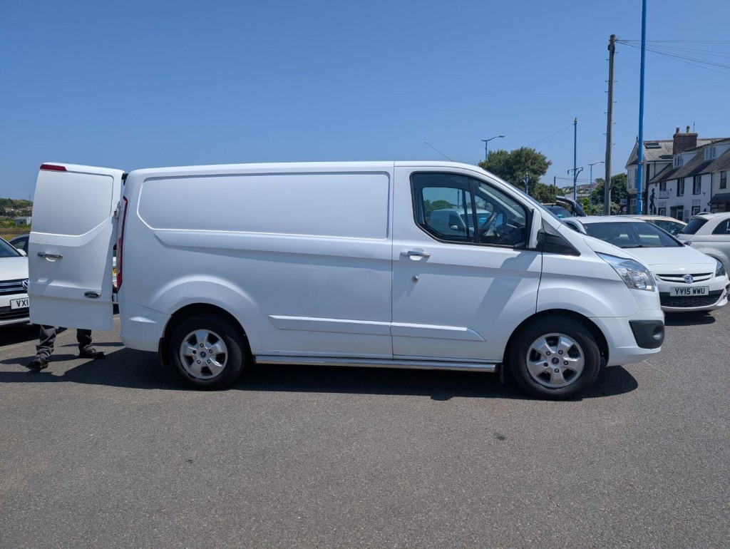 FORD TRANSIT CUSTOM