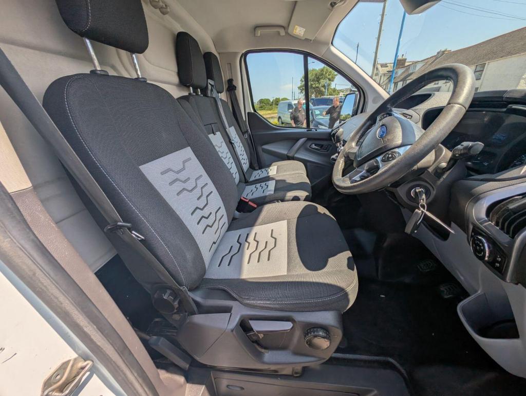 FORD TRANSIT CUSTOM