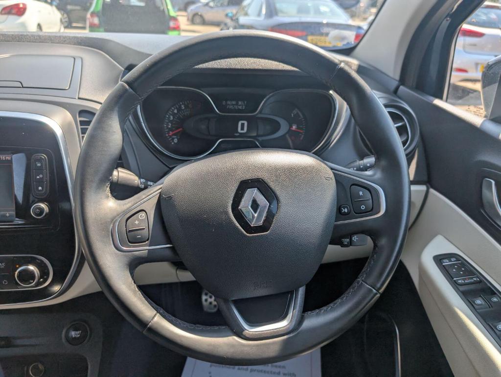 RENAULT CAPTUR