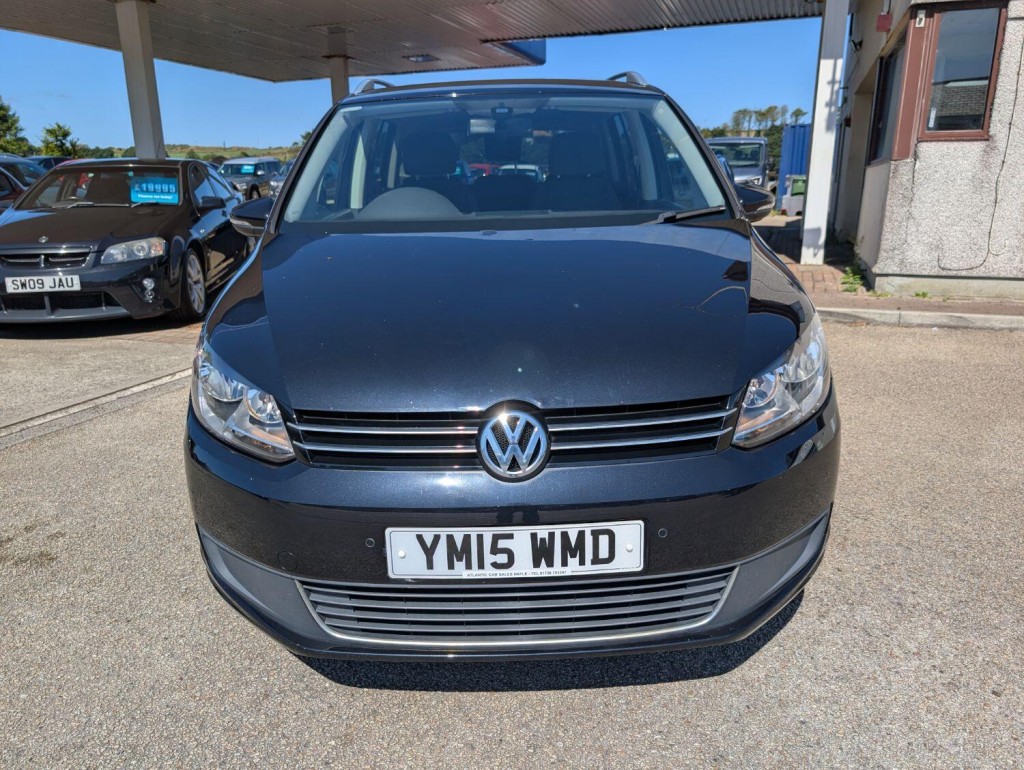 VOLKSWAGEN TOURAN