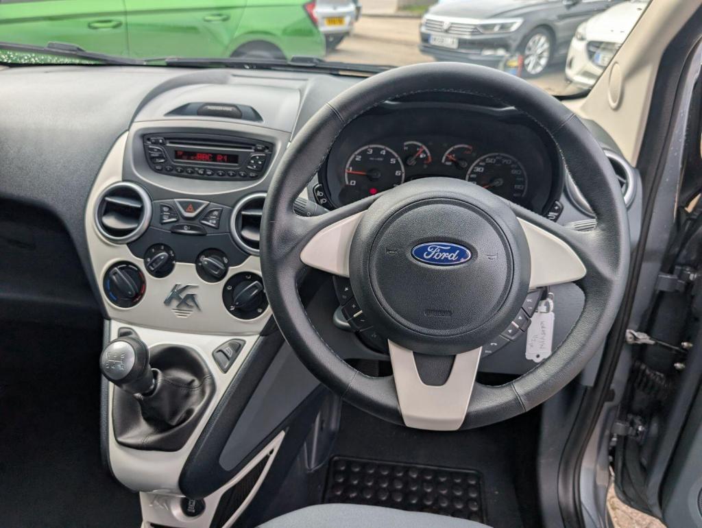 FORD KA