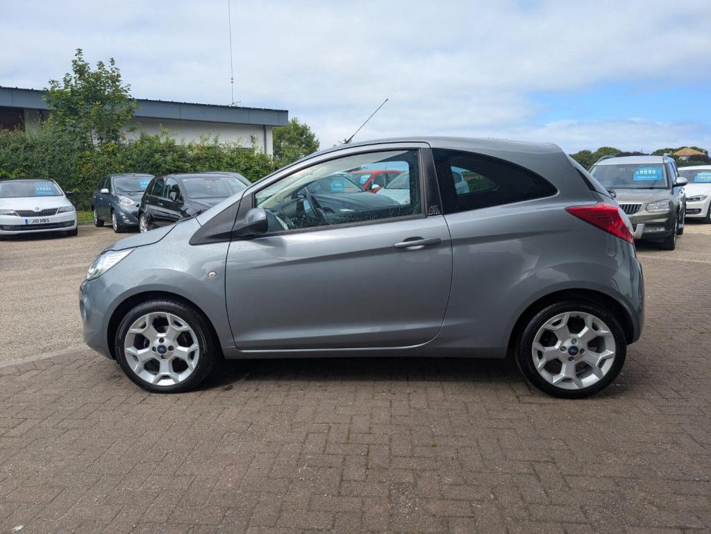 FORD KA