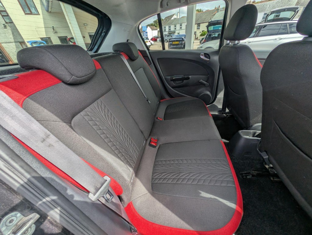 VAUXHALL CORSA
