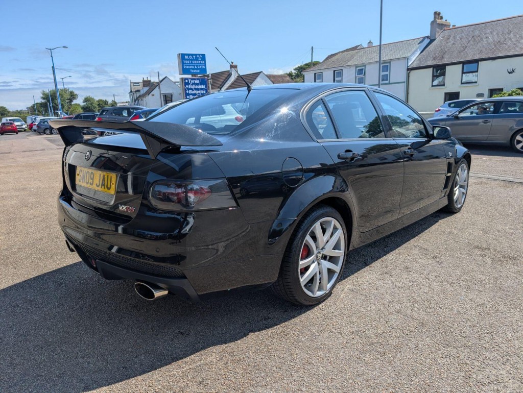 VAUXHALL VXR8
